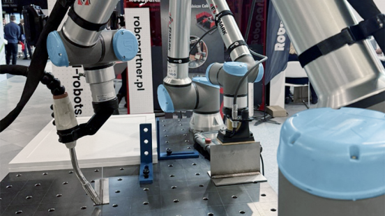 obróbka maszyn cnc Universal Robots