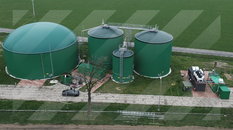 Zrównoważona produkcja energii z biomasy — biogazownia na urządzeniach Unitronics
