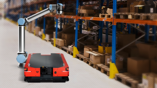 wózki samojezdne VersaBox, AGV