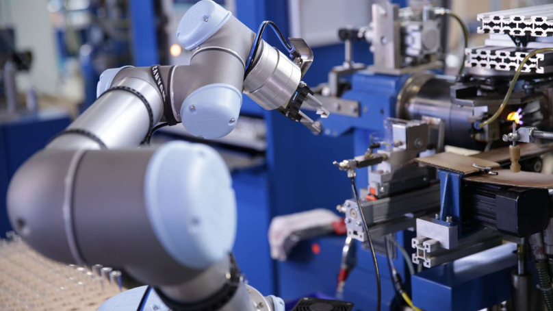 robotyzacja, Universal Robots