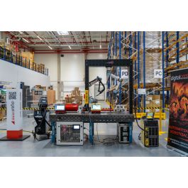 Zrobotyzowane stanowisko do spawania | Digital Center Technologies